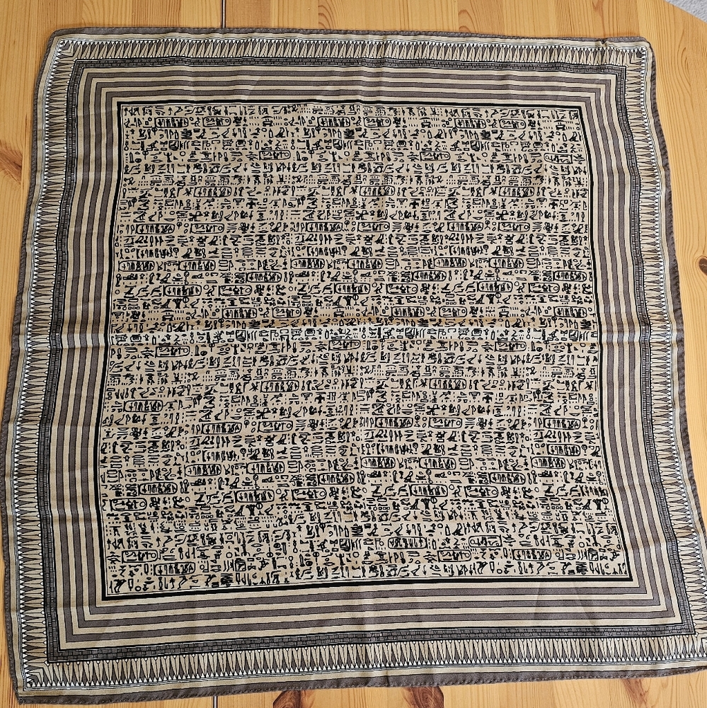 Vintage MCM Ancient Egyptian Hieroglyphs Tan/Black Square Scarf 24" Square - Picture 2 of 11